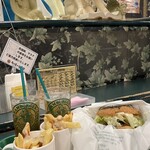 ラッキーピエロ 五稜郭公園前店 - 