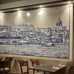 マヌエル・カーザ・デ・ファド - リスボンの風景を模った巨大アズレージョ