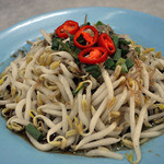 Restaurant Lou Wong Tauge Ayam Kuetiau - もやし炒め（RM10）