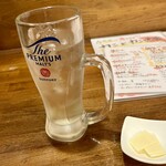 イタリアン酒場 Esto. - 自家製白のサングリア、グラスが泣かせる