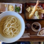 本格讃岐うどん こころ彩 - 