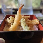 本格讃岐うどん こころ彩 - 