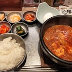 スンドゥブ食堂 駿 - 