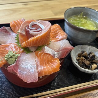 食事処よかった_2