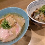 中華そば よしかわ 熊谷店 - 