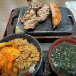 感動の肉と米 - 料理写真: