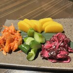 秘伝手羽先唐揚げと地鶏 焼き鳥 和個室 居酒屋 鳥心 横浜駅前店 - 