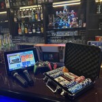 BAR CARAT - ポーカー・カラオケ・Switch      他には無い遊び方も！