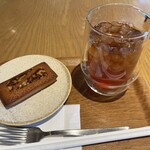 鎌倉紅谷 小町横路店 - 