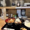豚丼郷土料理　鴨川