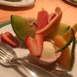 ステーキハウス キッチンリボン - 