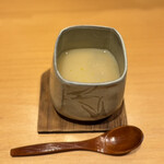 すしやのたい悟 - ハマグリのあんかけ茶碗蒸し