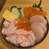 さんかく亭 - カニ、いくら、ホタテ、サーモン