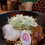 油そば専門店 ぶらぶら 杉田店 - 