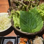 韓ぐる - サンチュ