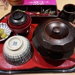 あつた蓬莱軒 - 