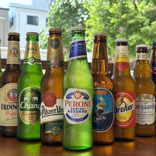 80種以上の世界のビール1本550円～飲み放題あり