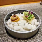 しまなみふれんち Murakami - 始まりの小さな前菜
      『釜あげシラスのマリネ（九条ネギ）』