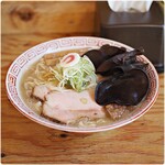 南幌で高橋 - しおらーめん 1000円 キクラゲ 200円