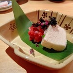 六本木 大皿焼肉 老中 - 【６品目...名物 泡醤油とさがり】自家製の発酵白出汁