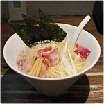 RAMEN N'n - 料理写真:HINOKASA BLUE（魚介塩） 1000円