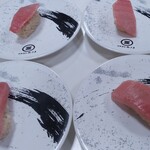 回転寿司みさき - 本まぐろ超のりのり中とろ150×4＝600