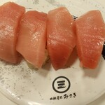 回転寿司みさき - 本まぐろ超のりのり中とろ150×4＝600