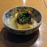 焼鳥酒場 本田商店 津田沼本店 - 鶏白湯だし巻き玉子 肉味噌添え