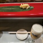 立喰 さくら寿司 - お通し代わりの「ガリ」