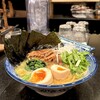 青山焼鳥倶楽部 昼の部 らーめん・つけ麺屋