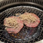 新宿 うしみつ - 特選和牛ヒレの焼きすき