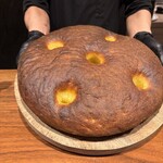 イル アオヤマ - フォカッチャ