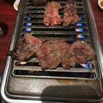 ホルモン・焼肉 キムチ - 