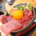 生マグロ専門店 ジンベエ - 