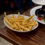 ビストロ　ガール・ド・リヨン - 