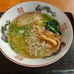 ヤハタすしべん - 