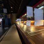 比内地鶏 ほっこりや - 店内　カウンター席の様子