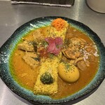 スパイシーカリーハウス 銀座半月 - 