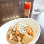 ステーキレストラン　真 - 中々美味しいもつ煮