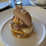 Dining Broom (Karuizawa Asama Prince Hotel ) - かぼちゃのパリブレスト　チョコレートのソルベ