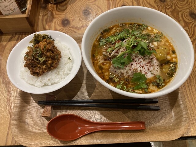 スパイスラーメン専門店 SPICE 麺 アッ晴れ &ndash; 会津若松の激辛ラーメン
