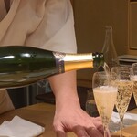 おみ乃 椿 - シャンパン2本いただきました(,,>᎑<,,)♡