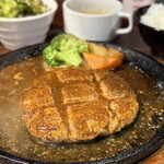 札幌牛亭 - ハンバーグ180g（Ｓ）、ミディアム
