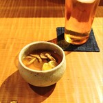 永来権 - 原木なめこの茶碗蒸し、生ビール