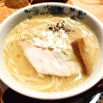 永来権 - 鶏白湯ラーメン