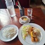 332242467 - マリネランチライス大盛