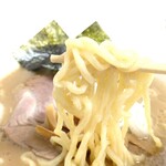 ながせラーメン - モチモチツルツル麺