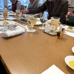 ディアド ブエナビスタ - テーブル