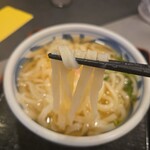 本格手打うどん おか泉 - 麺リフト✨