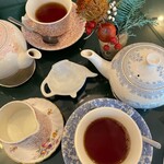 タイニー トリア アフタヌーンティー＆カフェ - 